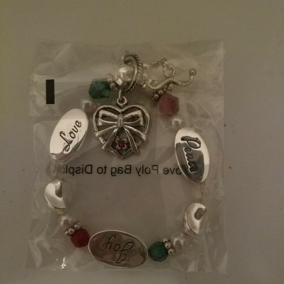 🌷5/$20 Holiday Expressively Yours Stretch Bracelet Peace - Picture 3 of 4